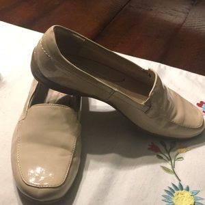 Nude patent leather flats